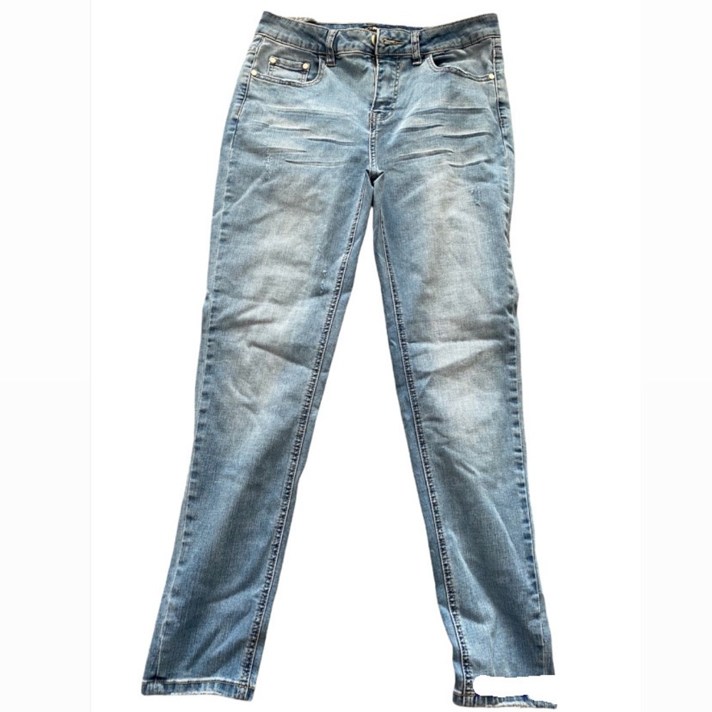 NWT, Fashion Nova light wash distressed jeans.